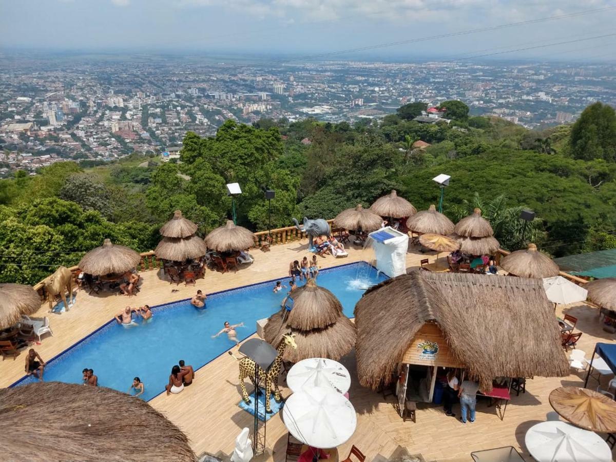 Hotel Turistico El Arca De Noe Кали Экстерьер фото